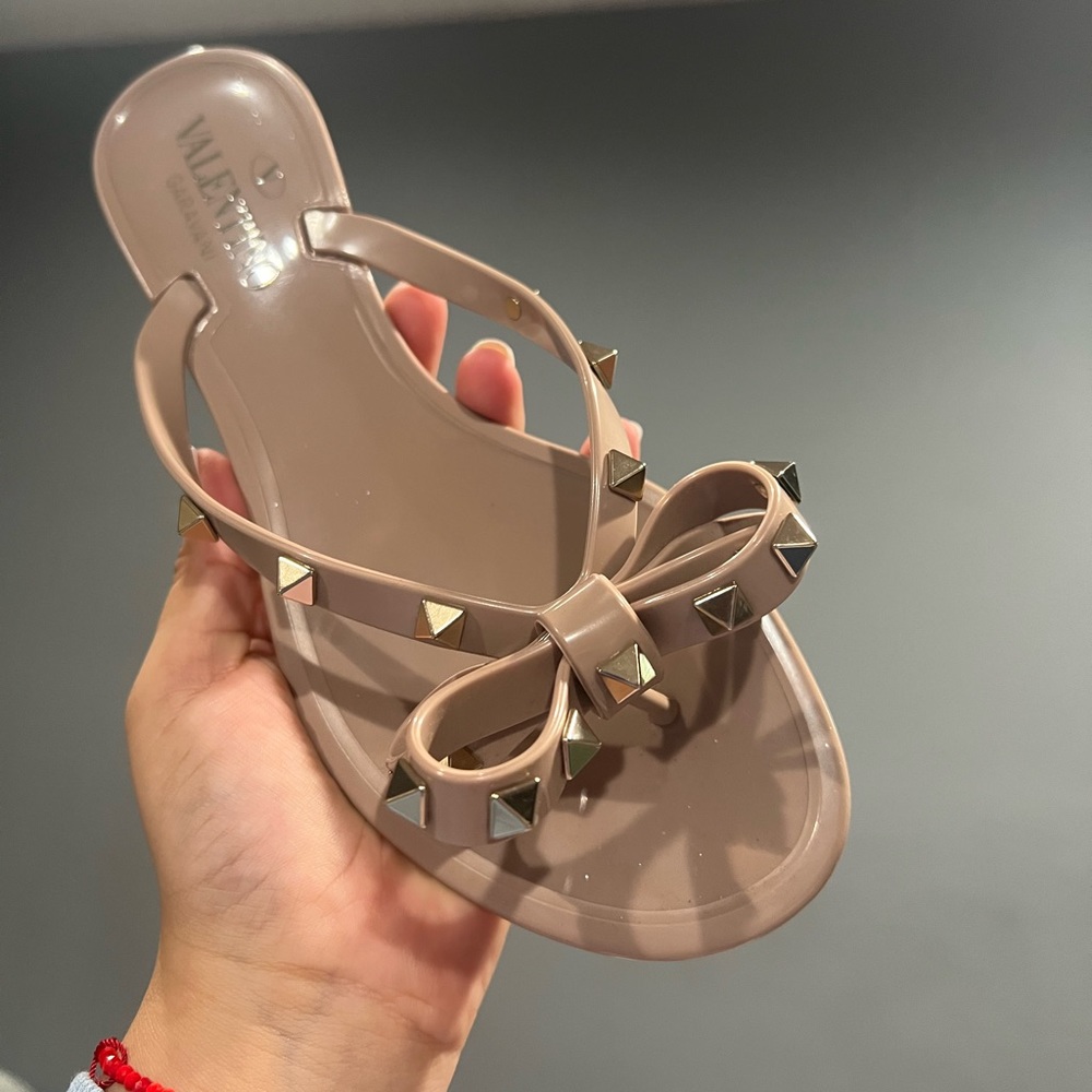 Like new Valentino Stud sandals.